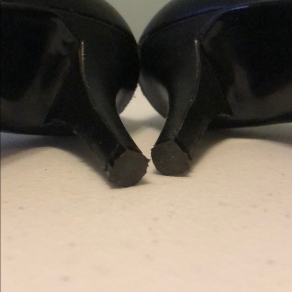 MICHAEL Michael Kors Dorothy Flex Leather Pump - Picture 9 of 10